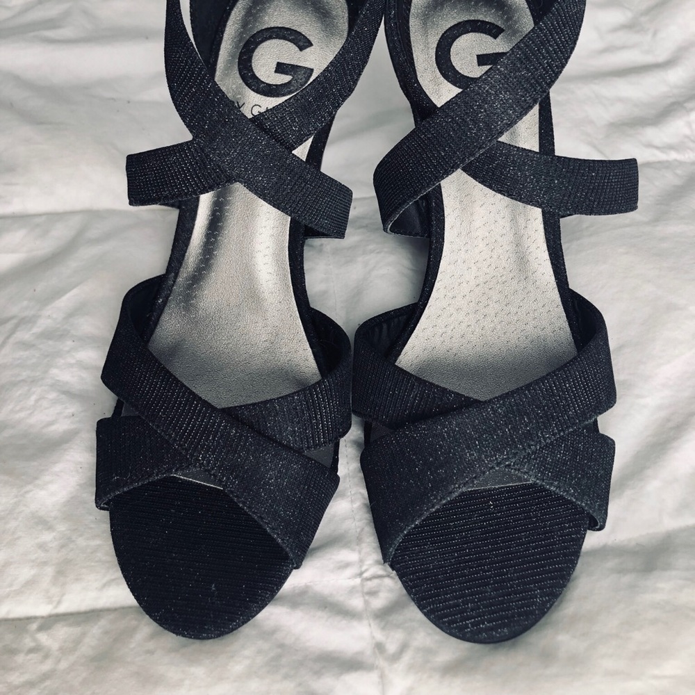 Guess Sparkle Criss-cross Ankle Strap Wedge Sandal - Picture 3 of 7